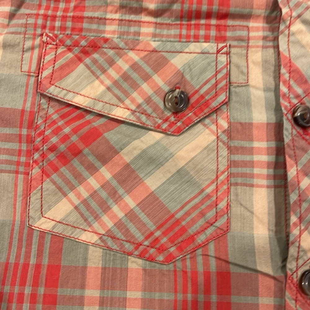 B0321 The North Face Mens plaid Shirt SZ medium
Preppy quiet luxury - Picture 3 of 9